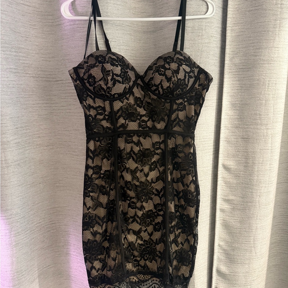 Iris Black and Cream Lace Dress